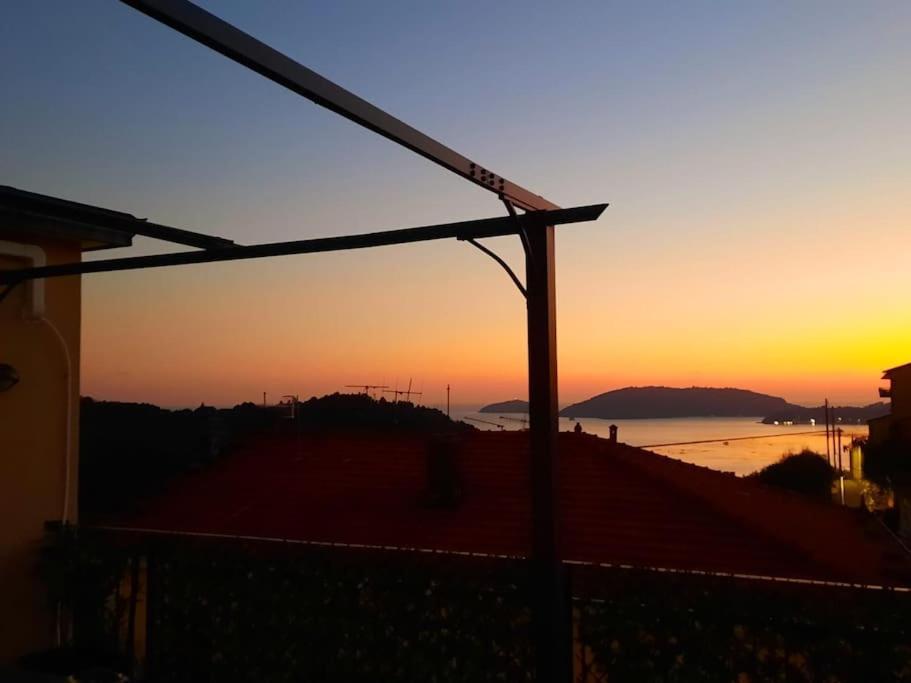 Apartmán La Terrazza Sul Golfo Dei Poeti Con Vista Mare Pitelli Exteriér fotografie