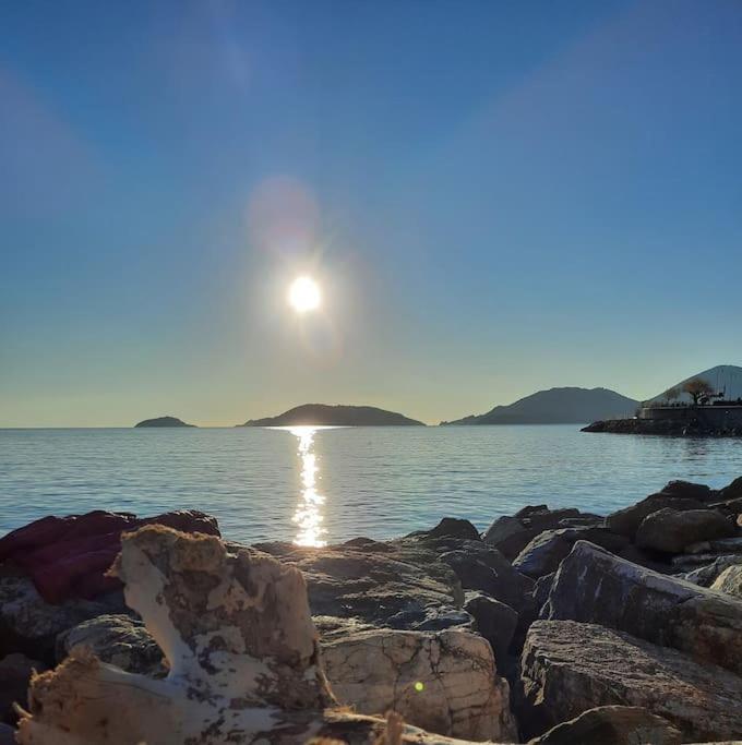 Apartmán La Terrazza Sul Golfo Dei Poeti Con Vista Mare Pitelli Exteriér fotografie